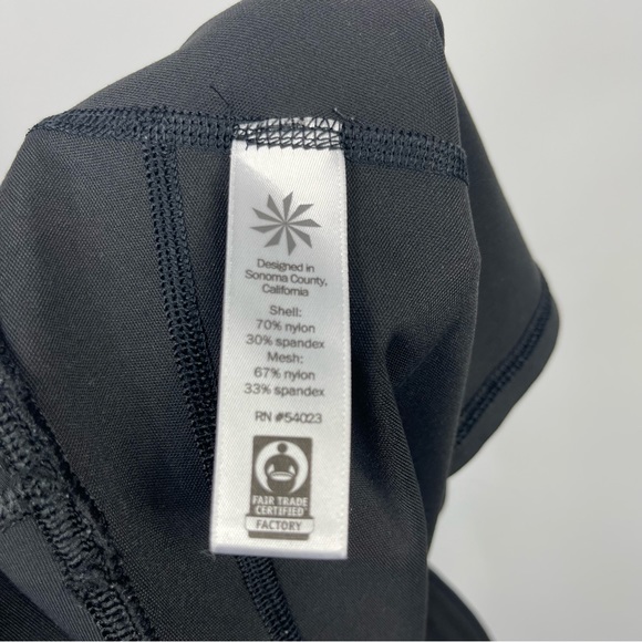 Athleta Black Mini Biker Shorts Mesh Back Pocket Active Gym Run Yoga Tennis Golf - Picture 10 of 14